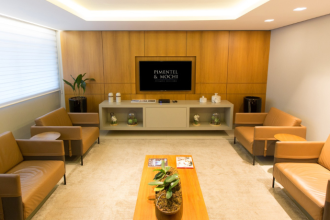 Rodrigo Gonçalves Pimentel mostra como a transparência é essencial para o sucesso do processo de recuperação judicial e a confiança dos credores. Rodrigo Gonçalves Pimentel mostra como a transparência é essencial para o sucesso do processo de recuperação judicial e a confiança dos credores.