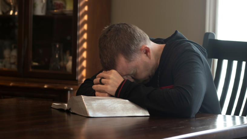 A oração mental como caminho de interioridade segundo Jose Eduardo De Oliveira e Silva.