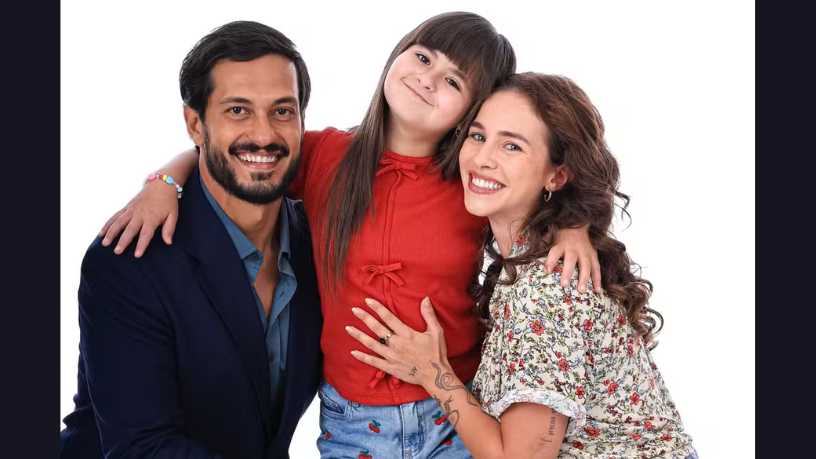 (Da esquerda para direita: Raphael Vianna, Juju Teófilo e Laryssa Ayres | Créditos: Ricardo Bufolin)